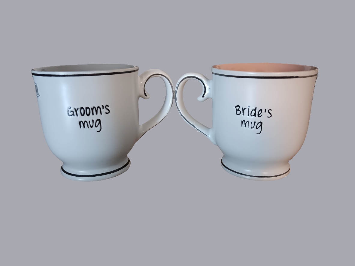 GROOM & BRIDE MUG SET